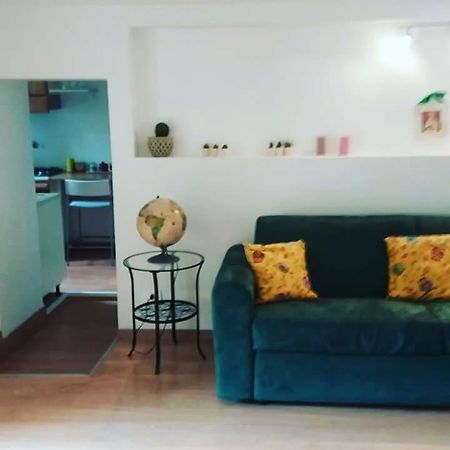 Ai Tre Limoni Bed & Breakfast Вараце Екстериор снимка